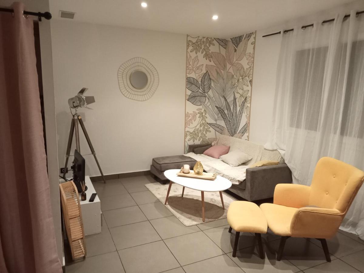Appartement Dans Notre Maison Domessin Esterno foto