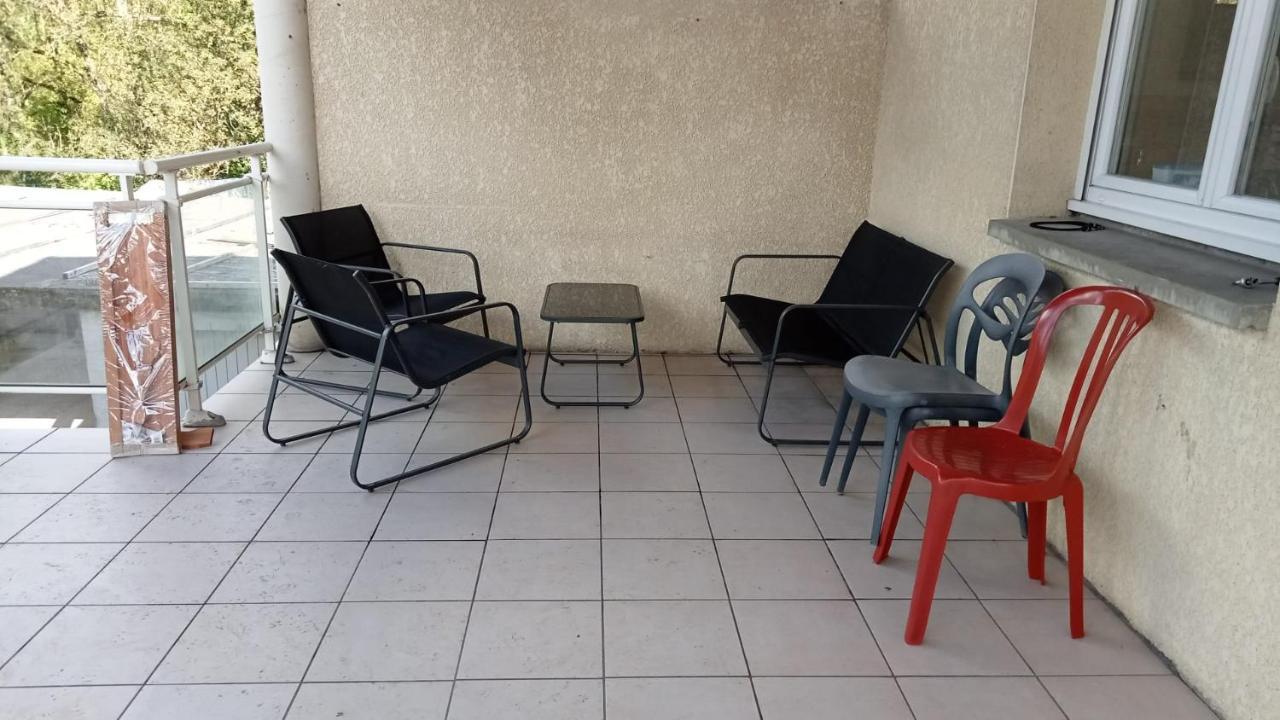 Appartement Dans Notre Maison Domessin Esterno foto